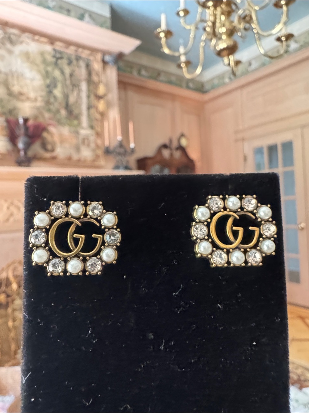 earrings antique Gold-Tone Pearl & Crystal  Stud Earrings signed in back - Picture 2 of 6